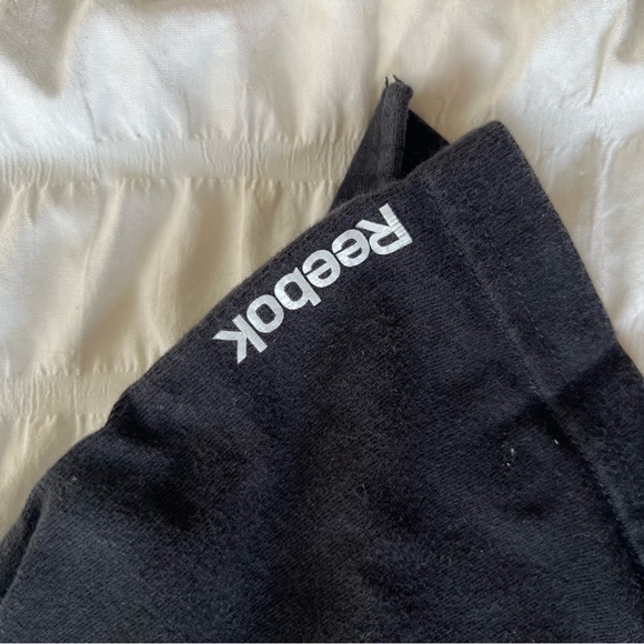 Black Reebok shorts - Picture 4 of 4